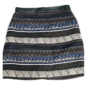 H&M Woven Tribal/Aztec Skirt Size 6
